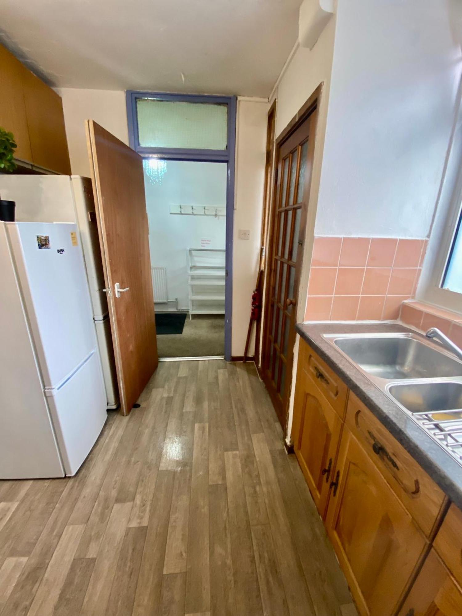 Cosy 3 Bed Apt, Old Truman Brewery! Brick Lane, London, E1 Exteriör bild