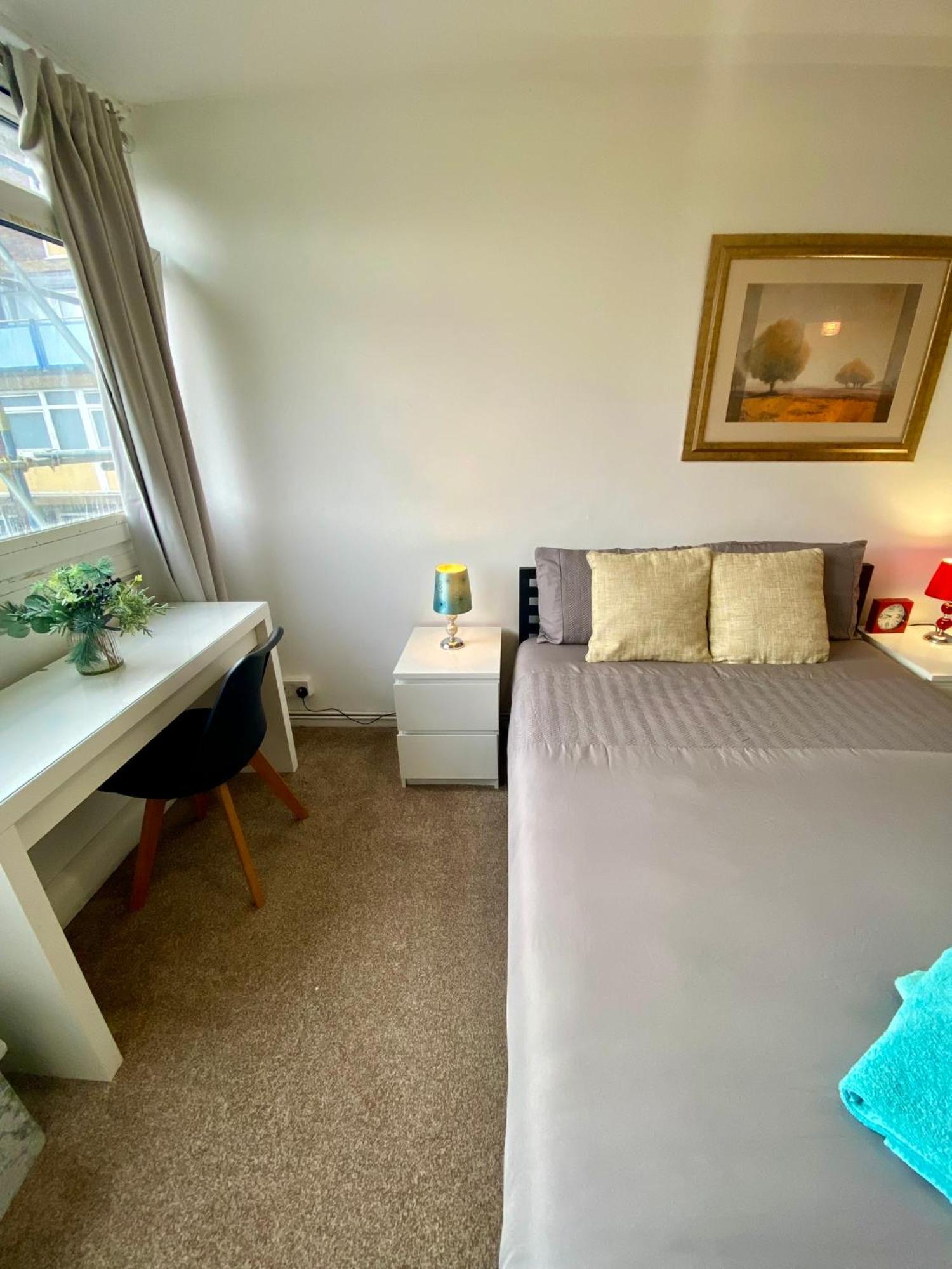 Cosy 3 Bed Apt, Old Truman Brewery! Brick Lane, London, E1 Exteriör bild